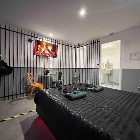 50 Nuances De Gris - Bdsm - Loveroom * Souppes-sur-Loing